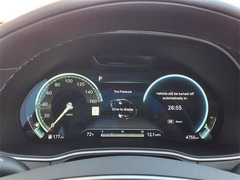 Used 2024 Genesis GV80 3.5T w/ Prestige Package image 22