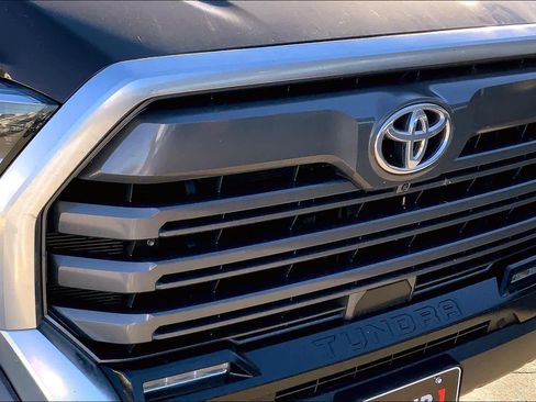 Used 2024 Toyota Tundra Limited image 27