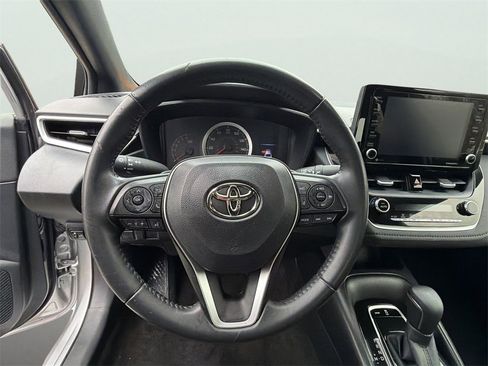 Used 2022 Toyota Corolla SE image 4