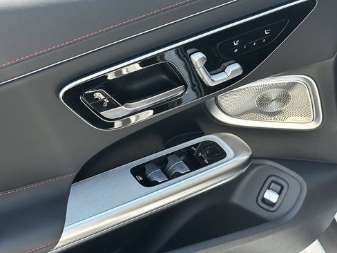 Certified 2026 Mercedes-Benz CLE 53 AMG 4MATIC Cabriolet image 12