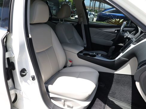 Certified 2023 INFINITI Q50 Luxe w/ Cargo Package RWD image 21