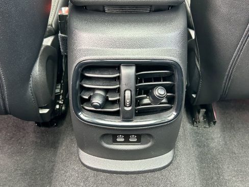 Used 2024 MINI Cooper Clubman S image 34