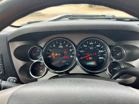 Used 2009 Chevrolet Silverado 1500 LT w/ Texas Edition image 21