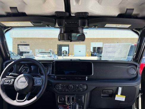 New 2025 Jeep Wrangler Rubicon w/ Convenience Group image 20