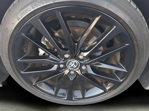 Used 2023 Toyota Camry XSE image 14