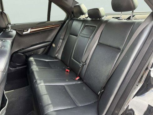 Used 2011 Mercedes-Benz C 300 Sport image 29
