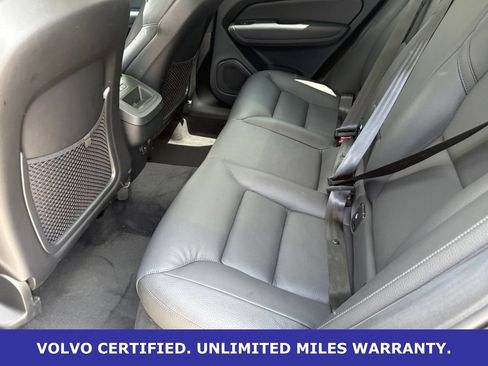Certified 2025 Volvo XC60 B5 Plus AWD/4WD image 29