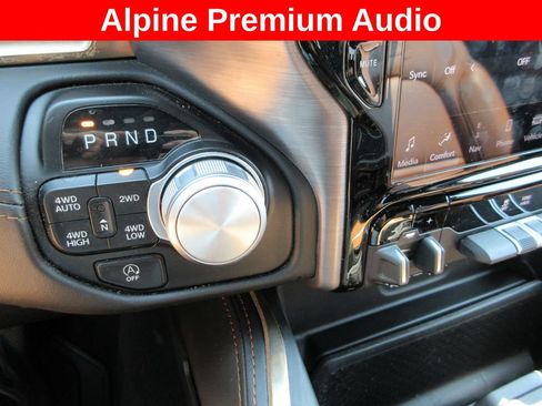 Used 2024 RAM 1500 Limited AWD/4WD image 20
