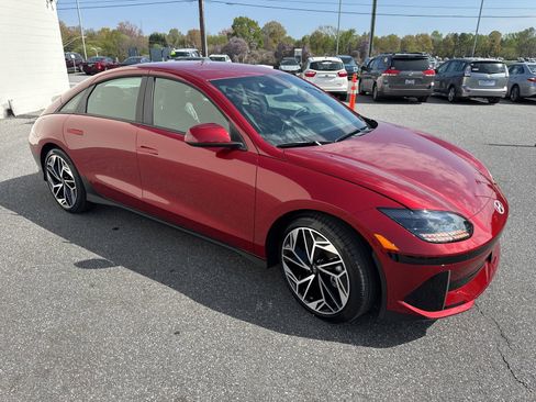 Used 2025 Hyundai Ioniq 6 SEL AWD/4WD image 3