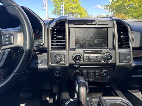Used 2017 Ford F150 Raptor w/ Equipment Group 802A Luxury AWD/4WD image 25