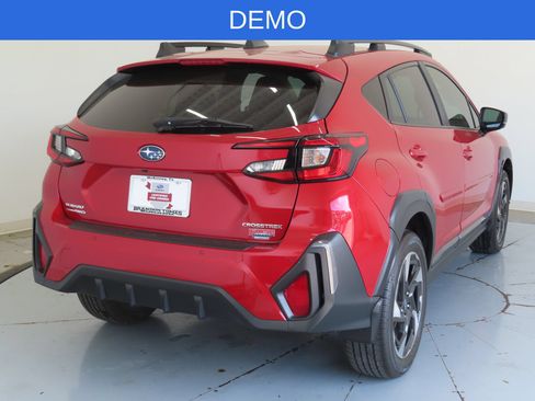 Used 2025 Subaru Crosstrek 2.5i Limited w/ Crosstrek Mirror Package AWD/4WD image 3