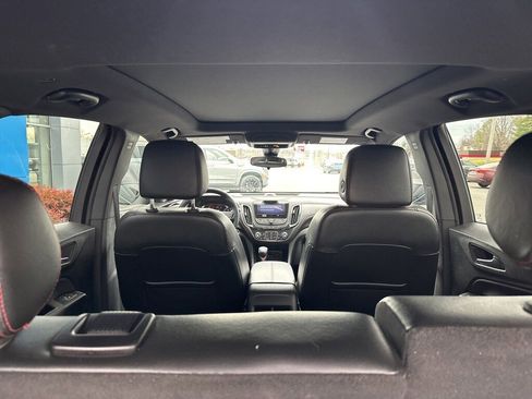 Used 2024 Chevrolet Equinox RS w/ RS Leather Package image 11