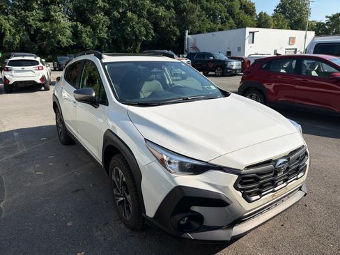 Used 2024 Subaru Crosstrek 2.0i Premium AWD/4WD image 10