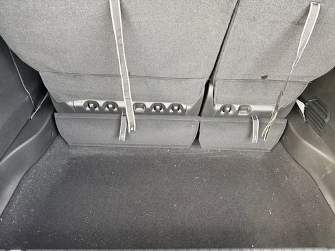 New 2026 Chrysler Pacifica Select image 17