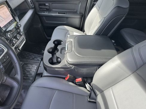New 2026 RAM 5500 Tradesman w/ Chrome Appearance Group AWD/4WD image 9