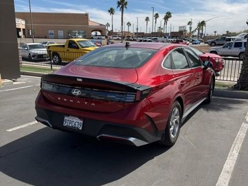 Certified 2025 Hyundai Sonata SE FWD image 3