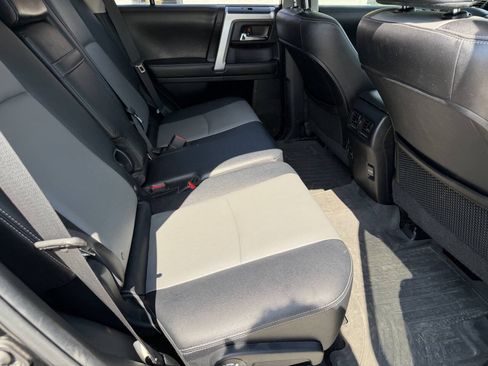 Used 2014 Toyota 4Runner SR5 Premium w/ Convenience Package AWD/4WD image 21