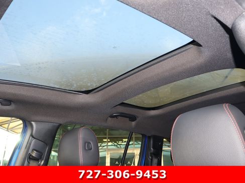 Used 2024 Mercedes-Benz GLB 250 image 5