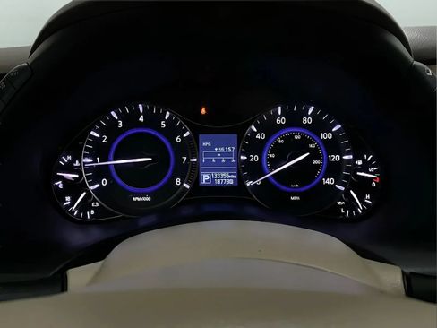 Used 2015 INFINITI QX80 2WD image 18