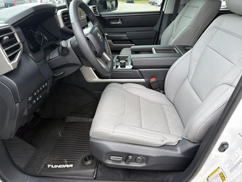 Used 2024 Toyota Tundra SR5 w/ SR5 Premium Package RWD image 19