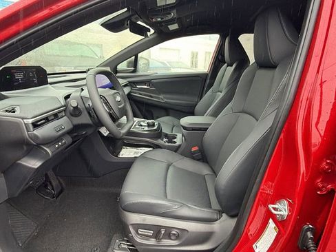 New 2026 Subaru Solterra Premium image 32