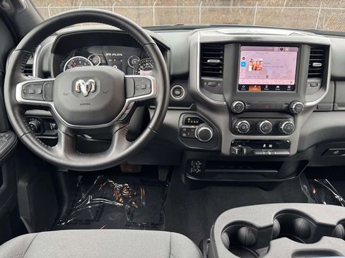 Used 2024 RAM 2500 Big Horn w/ Bed Utility Group image 16