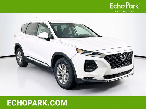 Used 2020 Hyundai Santa Fe SE FWD image 1