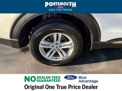 Used 2022 Ford Explorer XLT w/ Equipment Group 202A image 30