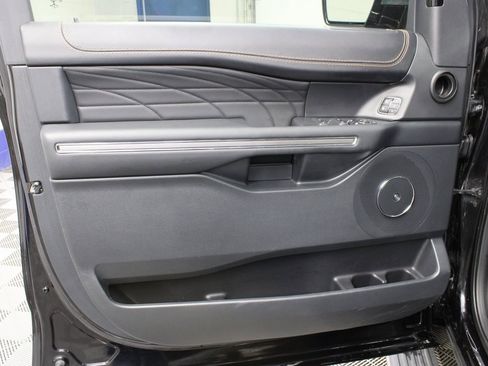 Used 2022 Ford Expedition Platinum image 71