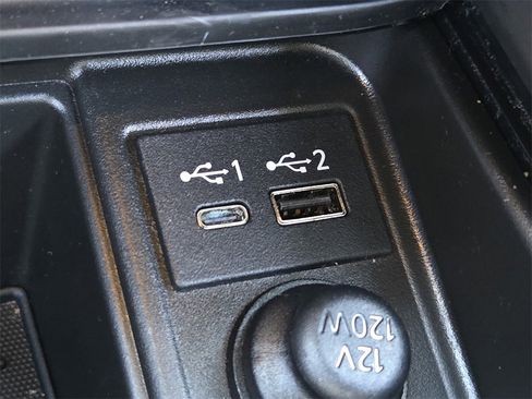 Used 2022 INFINITI QX50 Sensory image 21