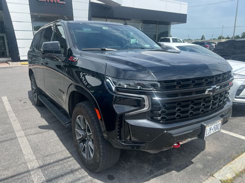 Used 2024 Chevrolet Tahoe Z71 w/ Luxury Package AWD/4WD image 2