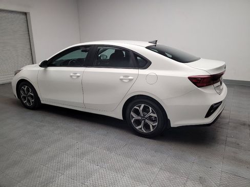 Used 2020 Kia Forte LXS FWD image 3