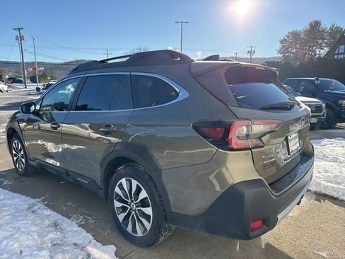 Certified 2023 Subaru Outback Limited XT image 7