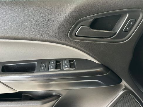 Used 2016 Chevrolet Colorado W/T w/ WT Convenience Package image 12