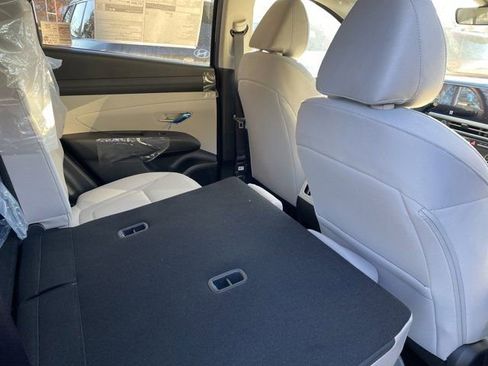 New 2026 Hyundai Tucson SEL image 11