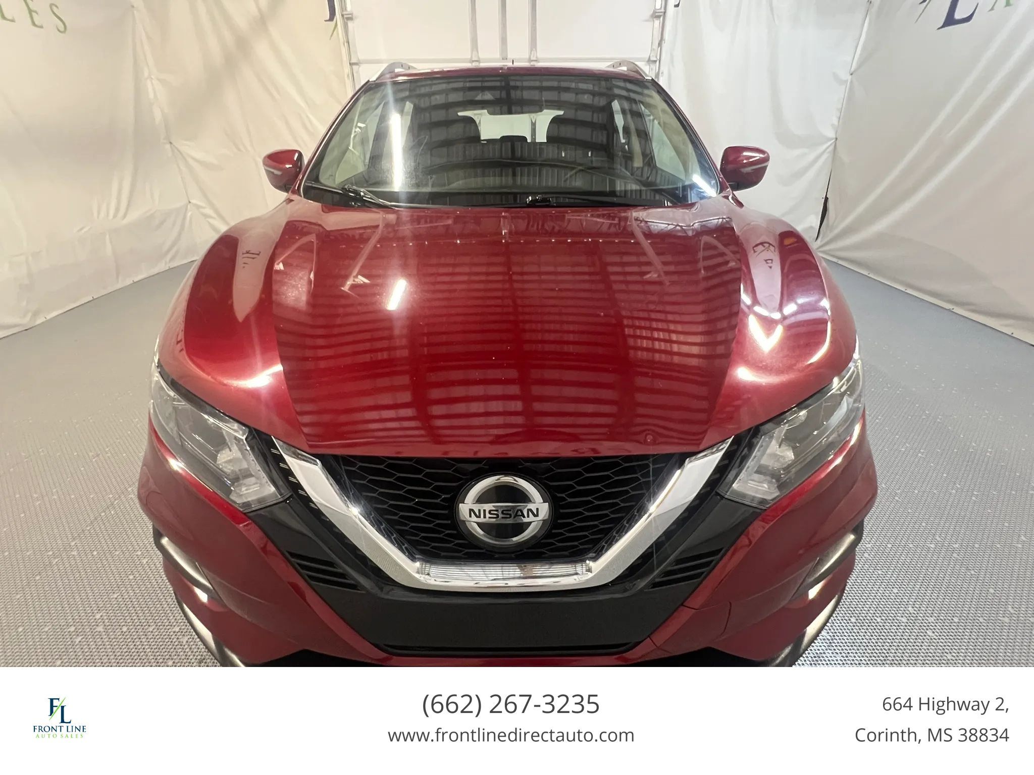 Used 2020 Nissan Rogue Sport SV FWD image 2
