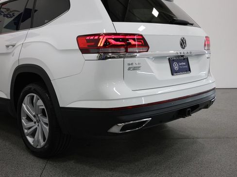 Certified 2023 Volkswagen Atlas SE AWD/4WD image 10