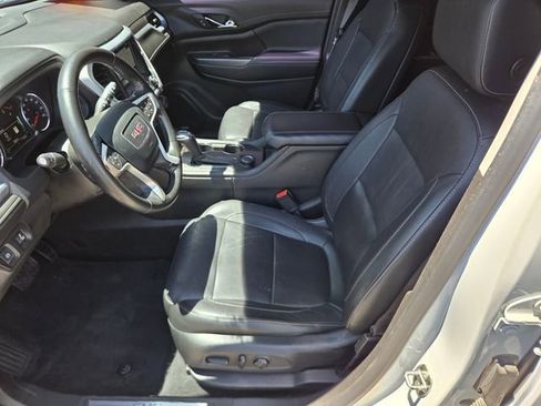Certified 2019 GMC Acadia SLT AWD/4WD image 10