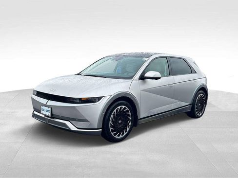 Used 2024 Hyundai Ioniq 5 Limited image 4