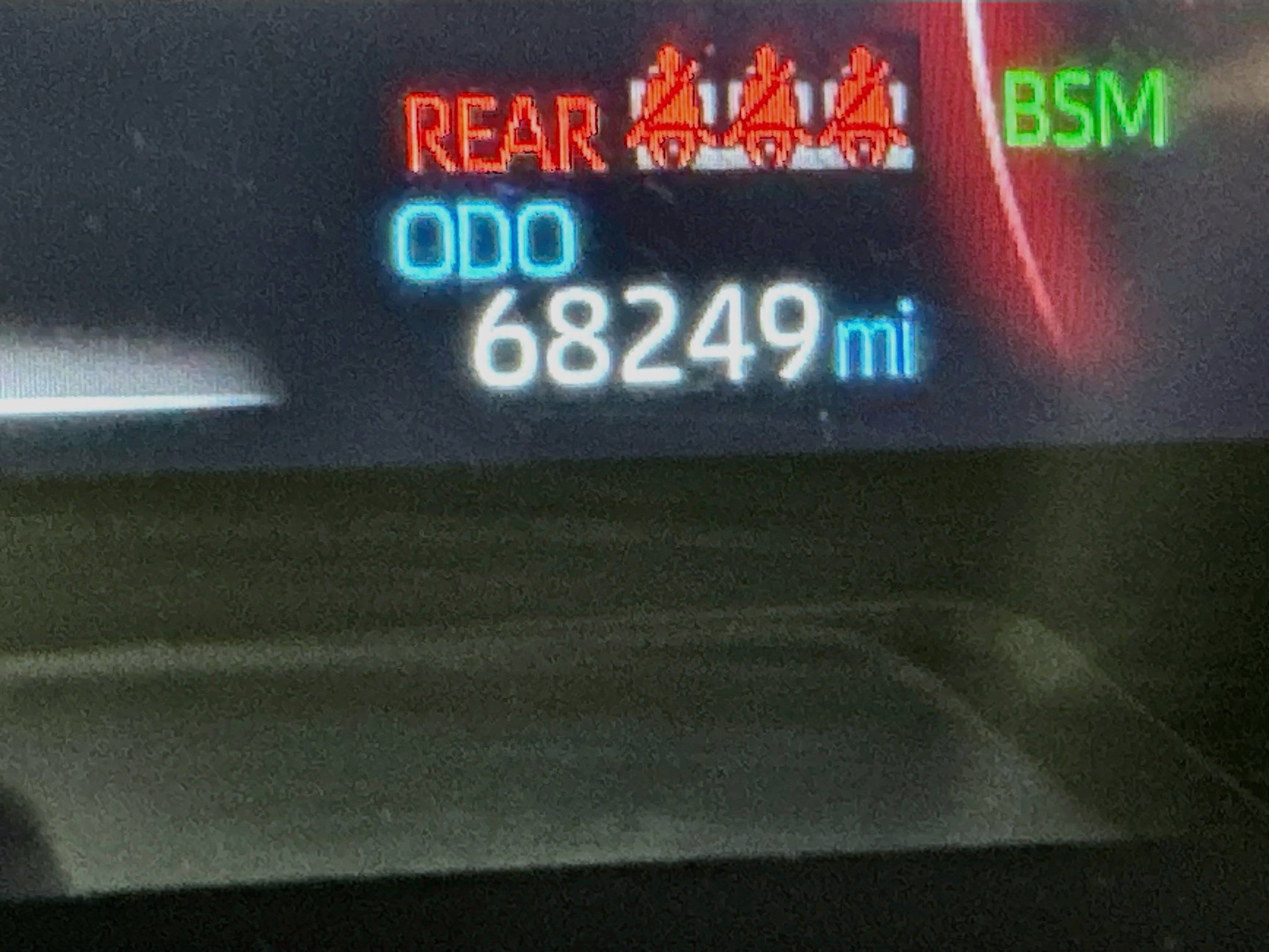 Used 2023 Toyota RAV4 XLE Premium FWD image 19