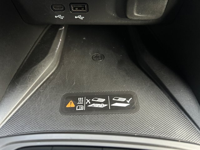 Used 2025 Buick Envista Sport Touring w/ Convenience I Package FWD image 29