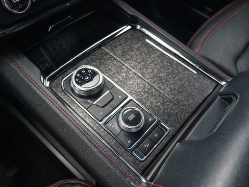 Used 2022 Ford Expedition Max Limited AWD/4WD image 36