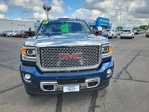 Used 2016 GMC Sierra 2500 Denali w/ Snow Plow Prep Package AWD/4WD image 2