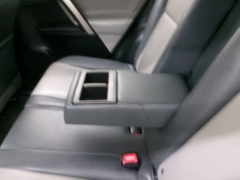 Used 2013 Toyota RAV4 Limited AWD/4WD image 24
