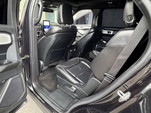 Used 2020 Ford Explorer ST w/ Premium Technology Package AWD/4WD image 34