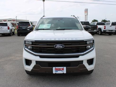 New 2027 Ford Expedition King Ranch AWD/4WD image 2