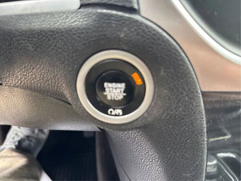 Used 2018 Chrysler 300 Touring w/ Sport Appearance Package image 22