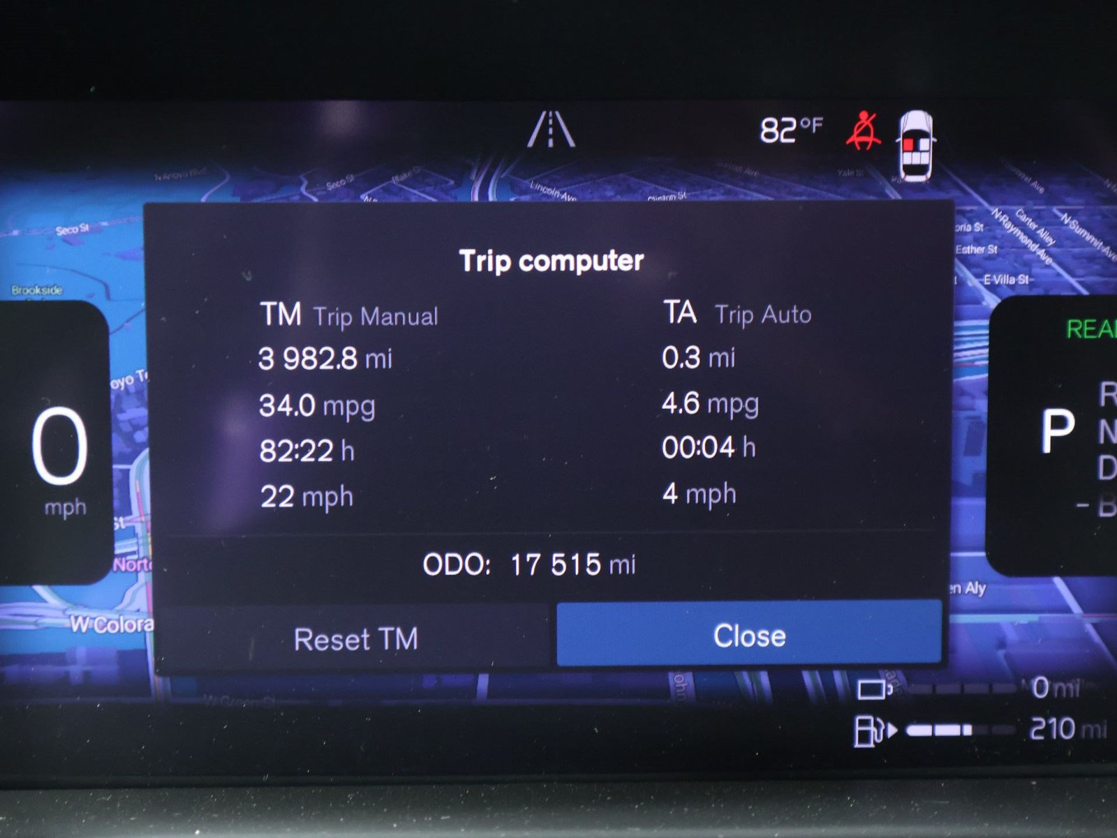 Certified 2023 Volvo XC60 T8 Plus AWD/4WD image 12