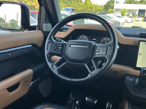 Used 2024 Land Rover Defender 130 X AWD/4WD image 18