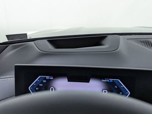 New 2026 BMW X7 xDrive40i w/ Executive Package image 36